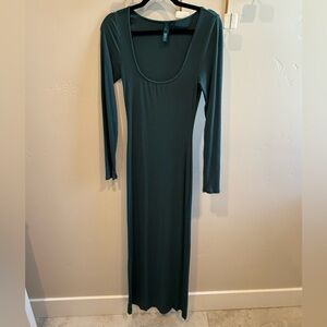 Never worn SKIMS dress